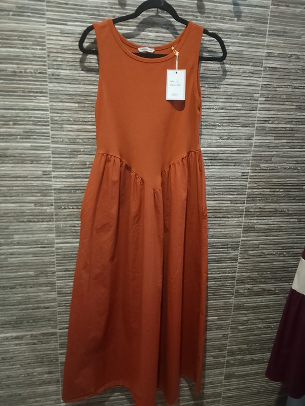 Vestido Largo Sin Mangas Color Terracota - Talla Única